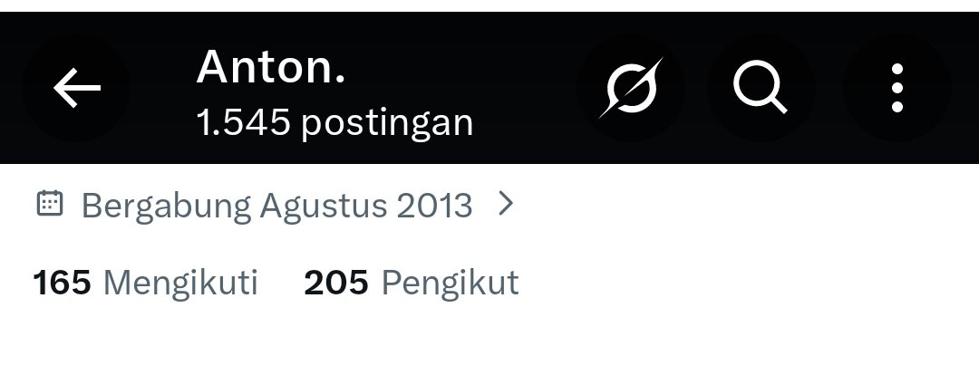 ⋆ tweet media