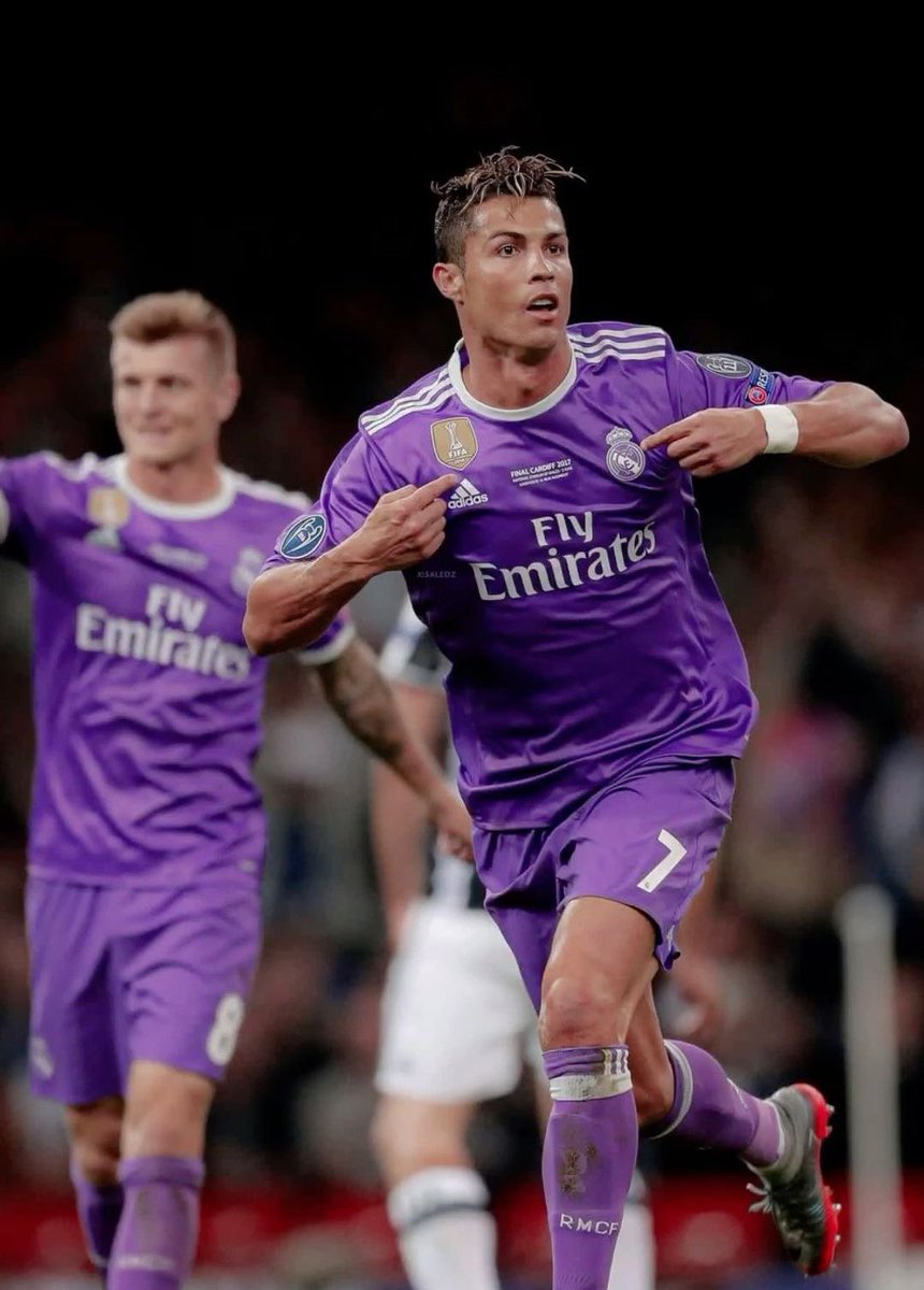 LimpiaYBlanca_'s tweet image. Cuarenta y un años. El ídolo de toda una generación.