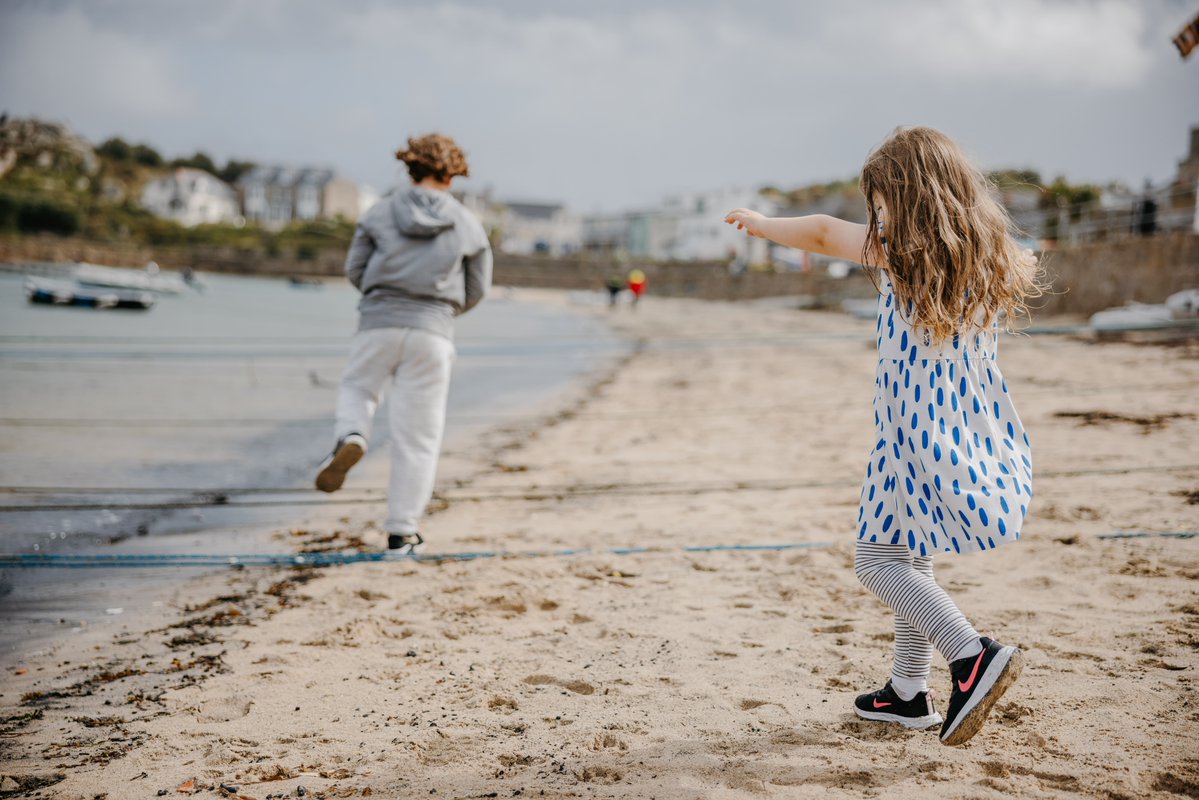 IOSTravel's tweet image. February half term is nearly here, what’s the plan?

Slow down on the Isles of Scilly with coastal walks, wildlife, &amp;amp; beaches where kids can just be kids. Close enough for a short break, far enough to switch off. Fly Skybus from Land’s End ✈️

islesofscilly-travel.pulse.ly/qfs6ygscmo