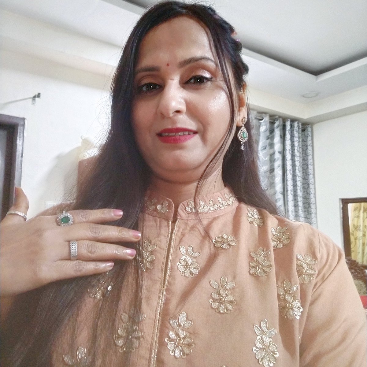 Lata Agarwal tweet media