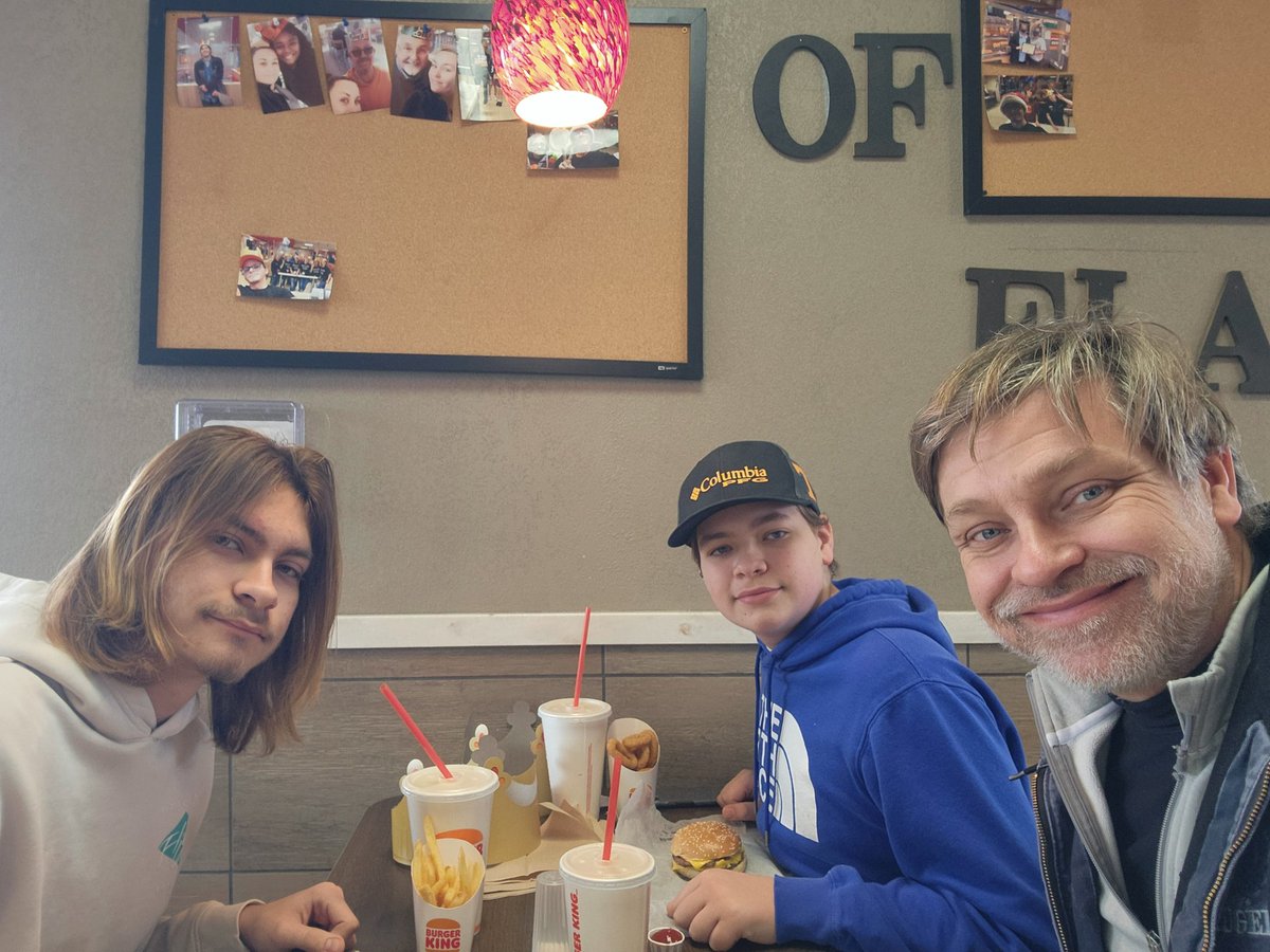 wes wright tweet media