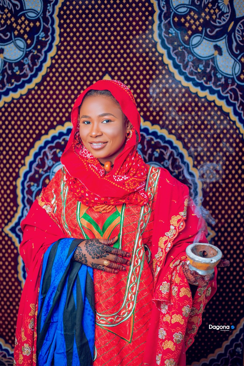 faryfine's tweet photo. GIVE ME A KANURI NAME 🥰 https://t.co/b8ZiMjrlgq