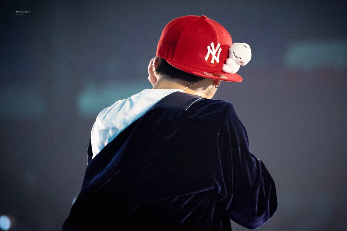 260131 #주헌 
잘자, 만랭이도 형아도 ♡