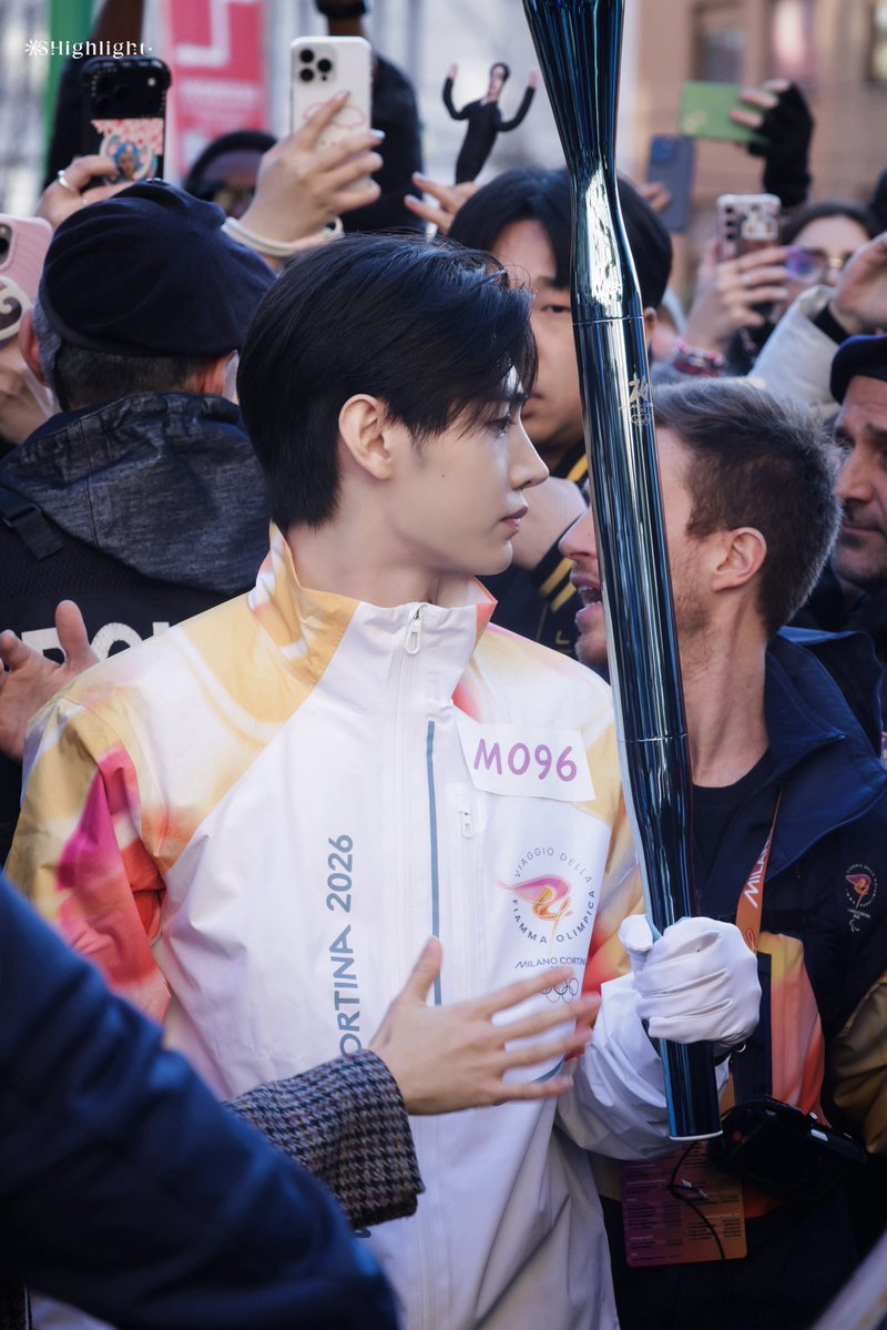 260205

#엔하이픈 #성훈 
#ENHYPEN #SUNGHOON