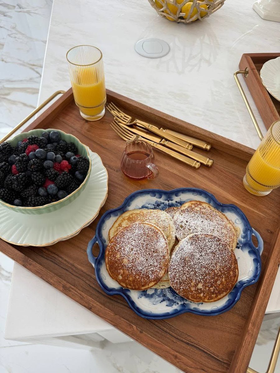 🥞 🫐 🍊 ☕️