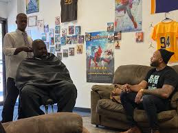 rosbifenth10032's tweet photo. Just left the barbershop and everyone was talking about Al Carns. 

"Yoooo ya boy bro! That’s that heat we need for Farage!" 

When you are getting talked about in the barbershop — you know it’s real. https://t.co/jIAmub81Wg