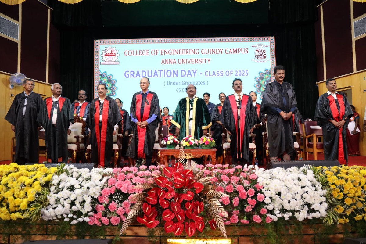 auvcochennai's tweet image. Caps up, futures ready! 🎓
Congratulations to the graduating class of 2025 from CEG, Anna University.
Go shape the world. 🌍
#CEG #AnnaUniversity #GraduationDay #ClassOf2025