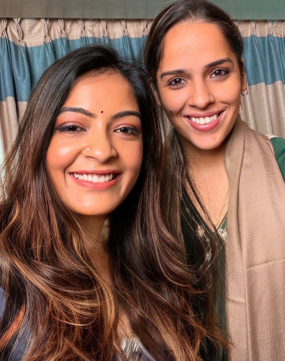 A legend in the house! 🏸

The energy in this room was unmatched. Get ready to be inspired by the journey of <a href="/NSaina/">Saina Nehwal</a> 

Episode drops tomorrow at 7:30 PM sharp! 

Subscribe - The Raavya Sarda Show on YouTube. 📺

youtube.com/@raavyasarda?s…

#sainanehwal #badminton #badmintonindia