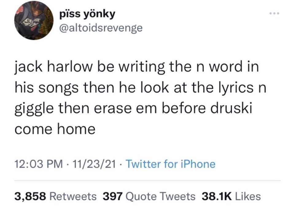 before twitter had bookmarks I used to screenshot every tweet that made me laugh and I still have them all lmao