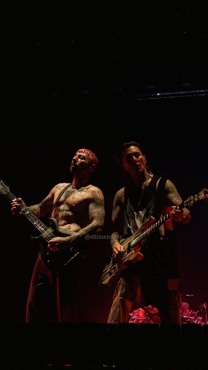 EliiiMendez's tweet image. los tipos más irreales de este mundo