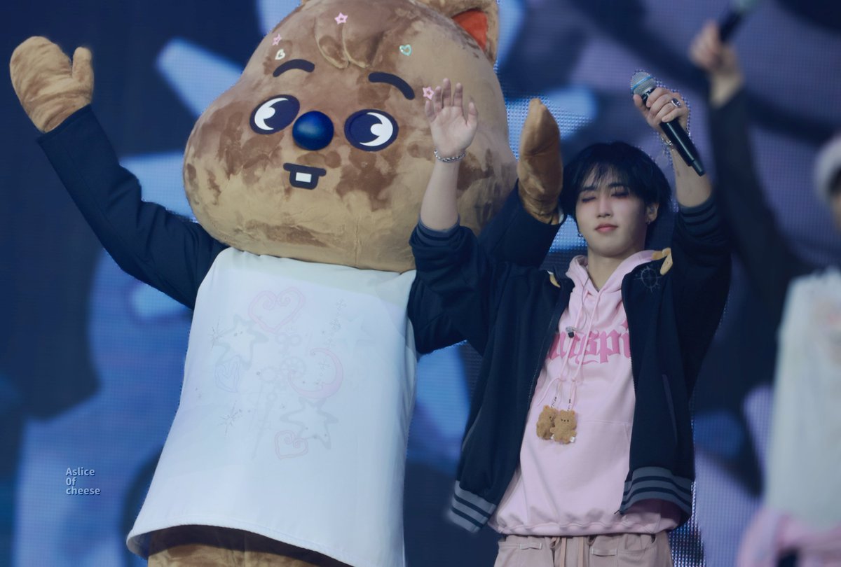 20250214 SKZ 5'CLOCK
#Straykids #HAN #한