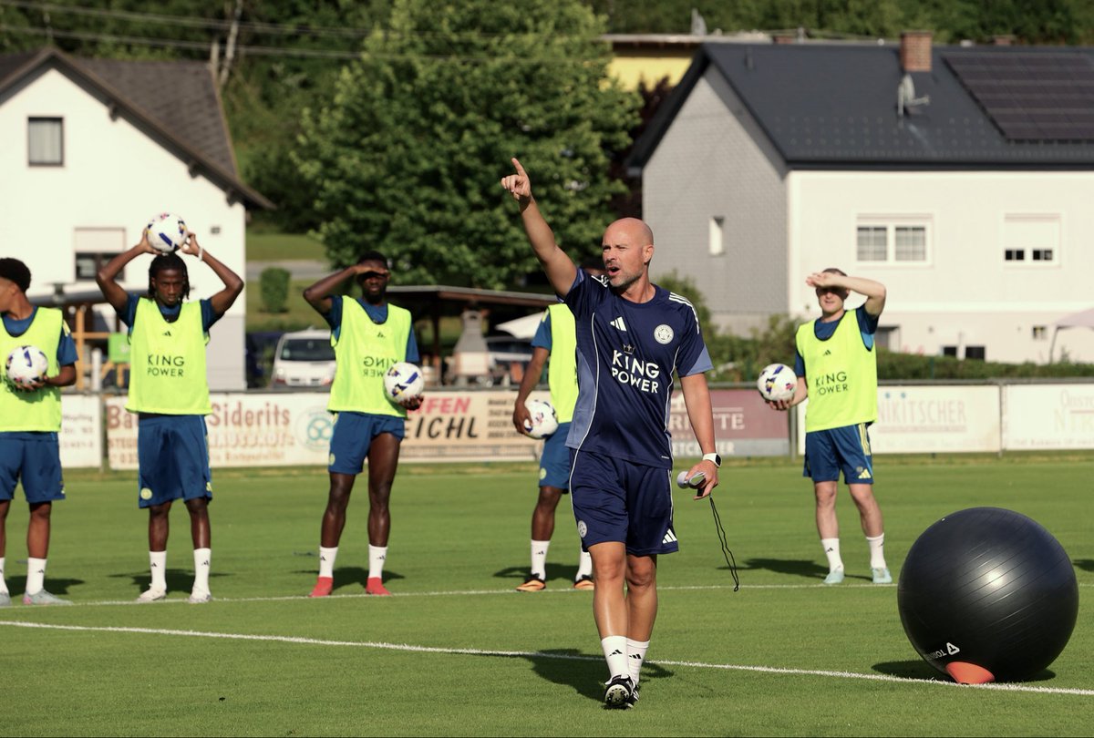 Xavi Calm tweet media