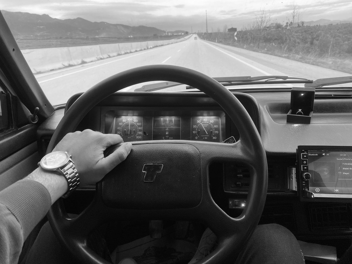 “Ya Rabbi, bu yolu kavuşmaya, bu yüzüğü helâle, bu kalbi huzura ulaştır.”