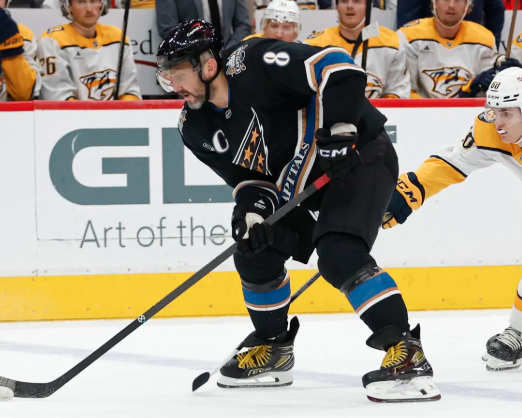 byGeoffThompson's tweet image. Ovi's last goal at home against the Predators was 8⃣6⃣1⃣ from November 2024 #ALLCAPS #CapsPreds 

ovechkin.cam/?861

Dressed in All Black Ovi scored the GWG with a quick puck touch in the slot