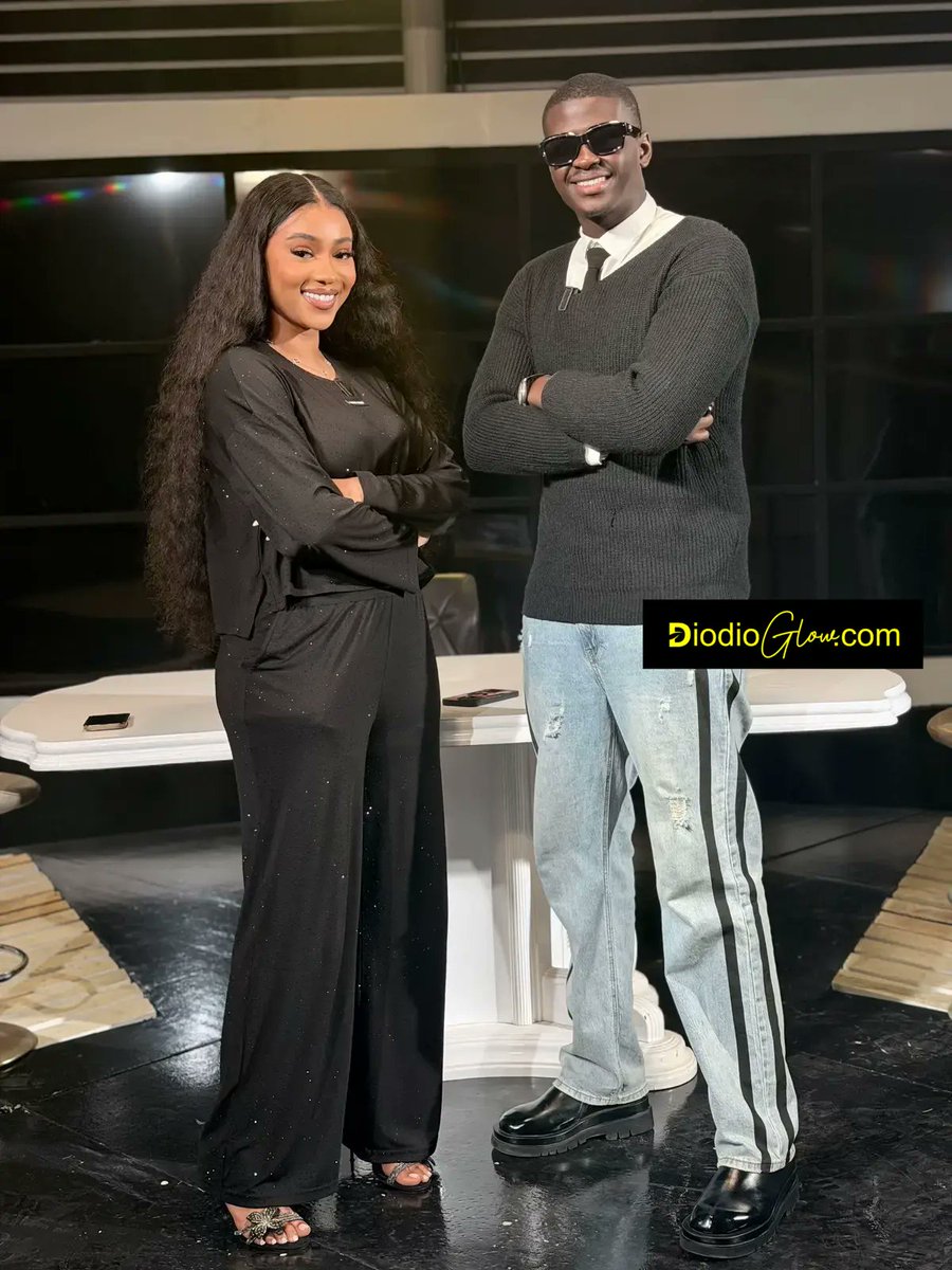 OneGoalOneAim's tweet image. Derniers essais. Dernier numéro. Après 5 ans à vos côtés, 11-13 tire sa révérence sur la 2STV. Merci pour l’amour, le soutien et la force… l’histoire continue. 🤍🎤 » #rackyaidara #djkheucha #2stv @Dj kheucha ✅

Découvrez cette vidéo TikTok captivante 
diodioglow.com/video/derniers…