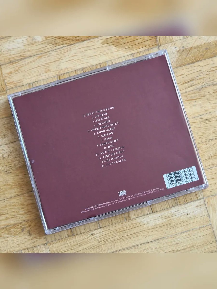 Happy 5th birthday to "Flowers for Vases / Descansos" by Hayley Williams. 🎶❤️

#HayleyWilliams
#FlowersForVases
#Descansos
#5YearsOfFlowersForVases