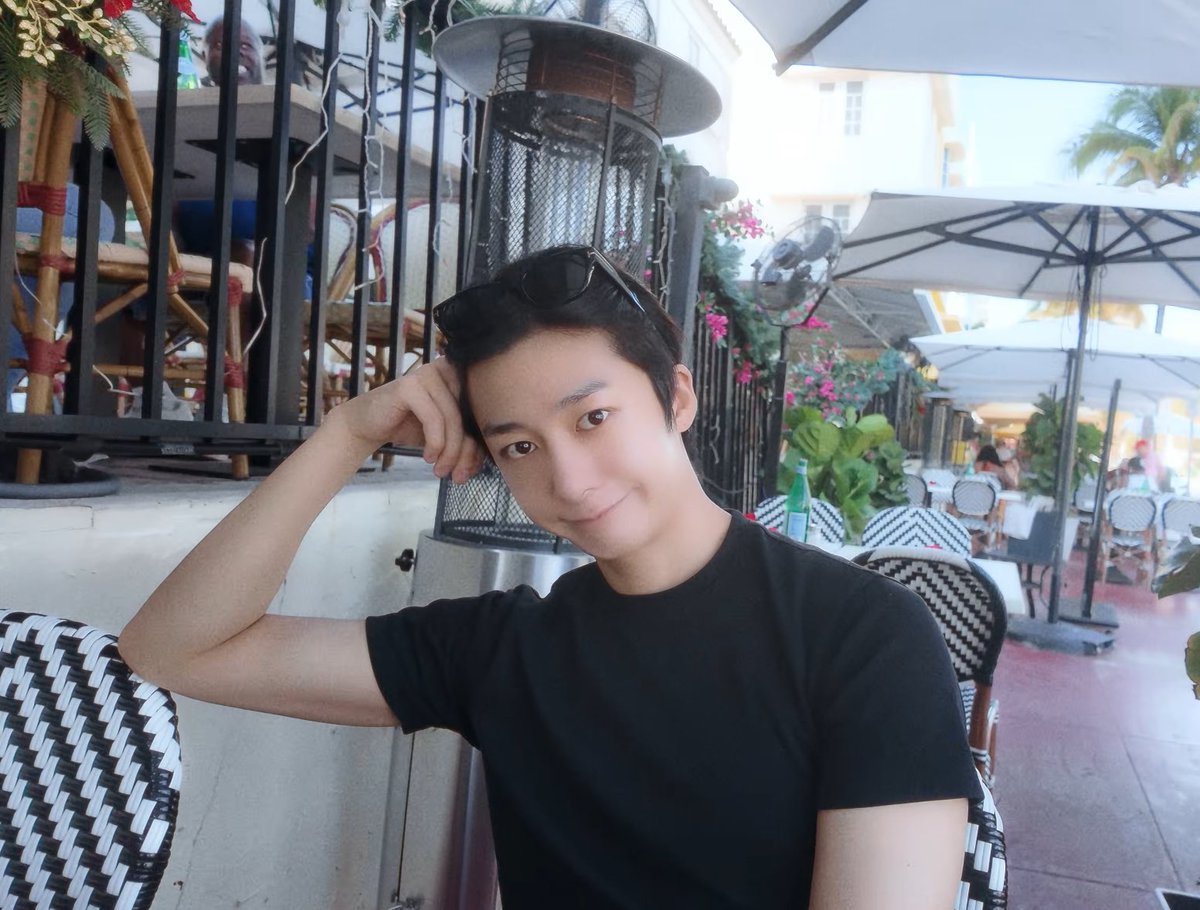 이지 (@ez126im) on Twitter photo 