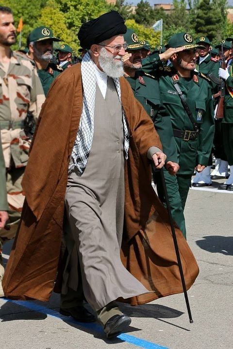 Satu-satunya pemimpin dunia yg menolak utk berbicara dengan AS adalah beliau, Imam Ali Khamenei.