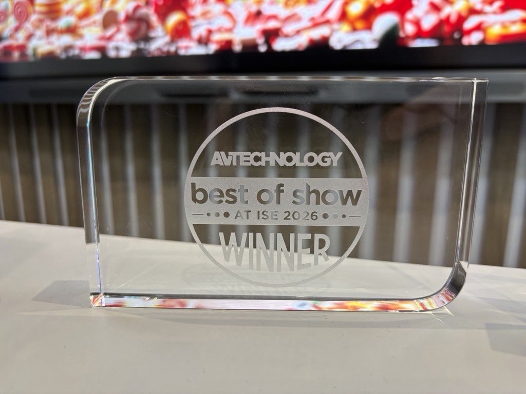 SMART Technologies tweet media