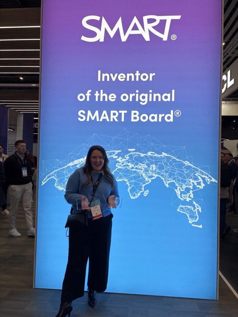 SMART Technologies tweet media