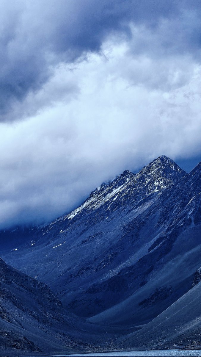 _ner0n_'s tweet photo. 🏔️🗻
#lagunadelinca
#portillo
#Chile https://t.co/kXwbyWF5yC