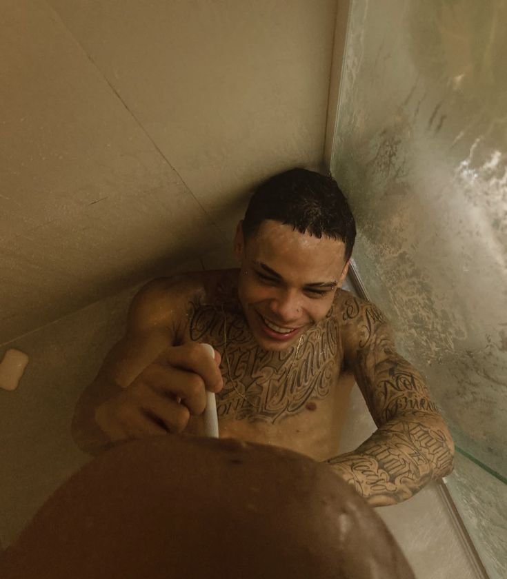 cyaanneto's tweet image. meta de relacionamento.