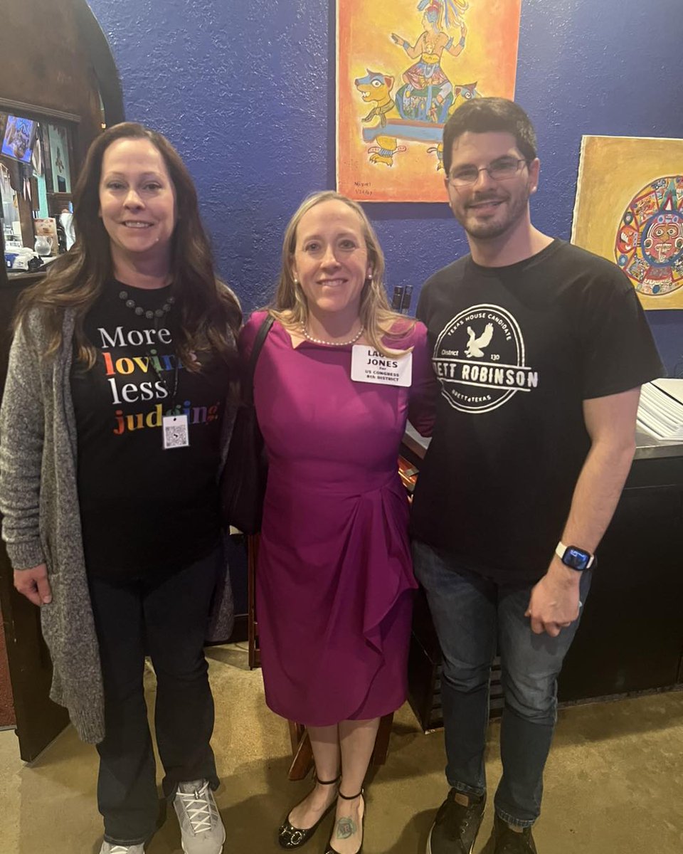 Laura Jones TX8 D tweet media