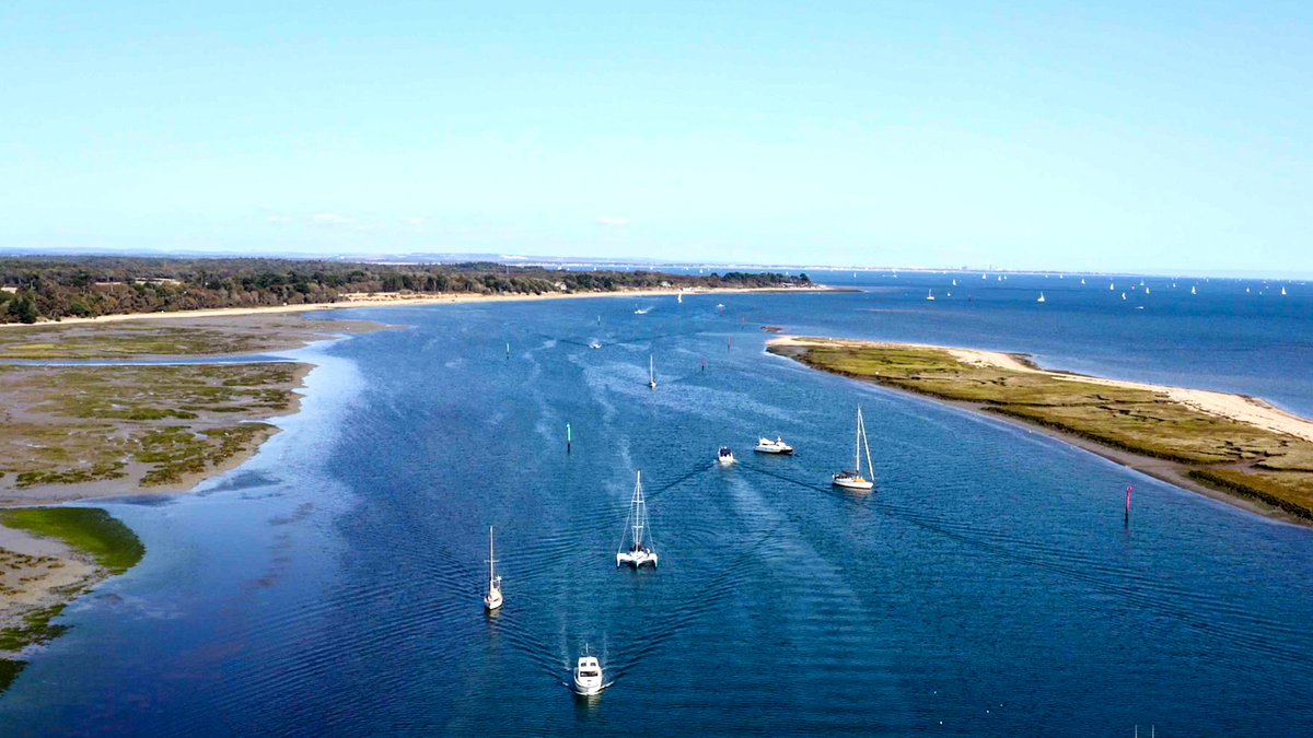 BeaulieuRiver's tweet photo. Four #favouritethings about #sailing on the #BeaulieuRiver:
ยท Stunning sunsets
ยท Wildlife are your neighbours
ยท Friendly catch-ups at The Boatyard Bar
ยท Escapism from everyday life!
Contact:
01590 616200
harbour.office@beaulieu.co.uk
https://t.co/OLDX7ml4BZ
#Mooring #Berth https://t.co/C9fMdw3Rhc