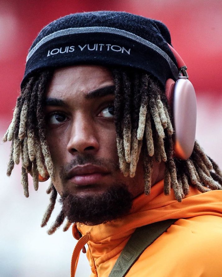 Galatasaray’a kiralık olarak transfer olan Sacha Boey’in maliyeti: (Sky DE)

• 500 bin euro kiralama bedeli
• 15 milyon euro satın alma opsiyonu