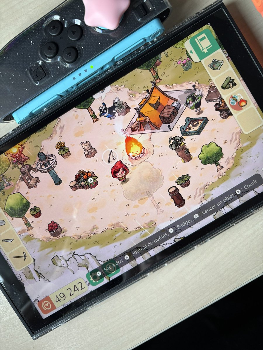 _enylem's tweet image. Je n’y joue pas souvent mais j’adore ce jeu ! Tu y joues ? 👻