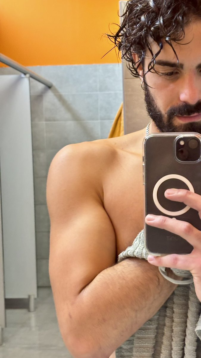 red socks chili peppers tweet media