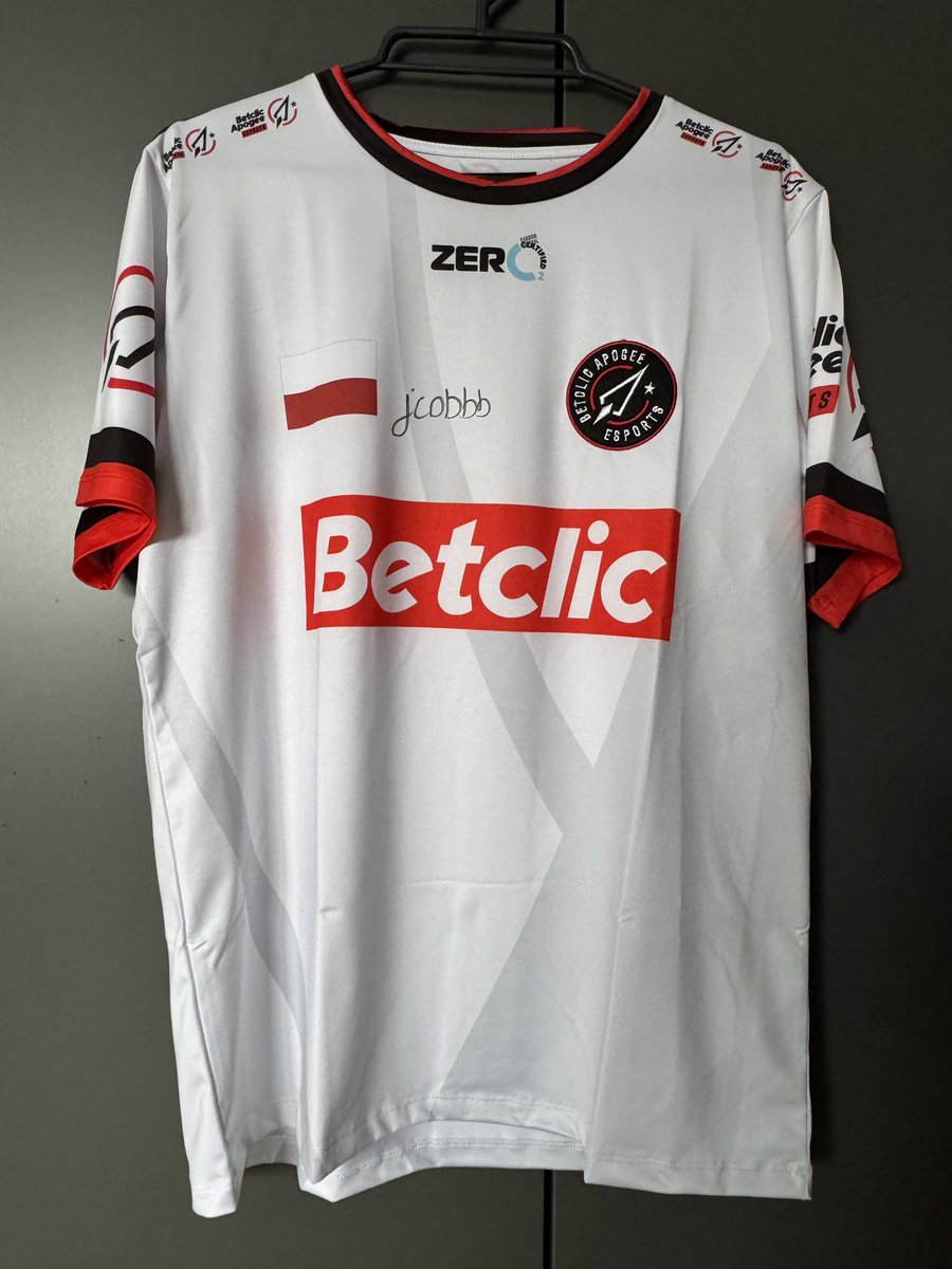 Maciek Jamrożek tweet media