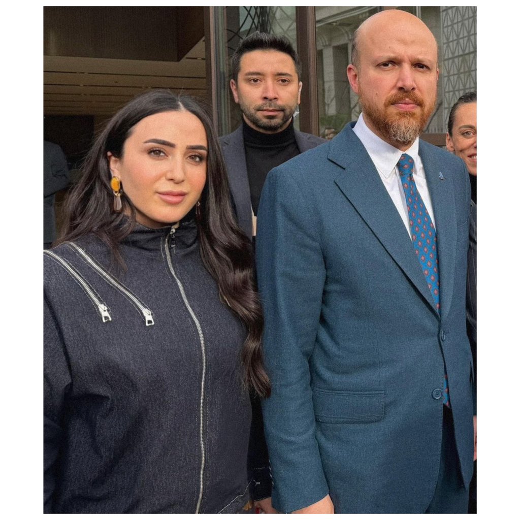 ftmyurduseven's tweet photo. 📍AK Kütüphane

AK Parti Kültür ve Sanat Politikaları Başkanlığı olarak Genel Merkezimizde başlattığımız ‘Kütüphane Sohbetleri’ programı kapsamında, İlim Yayma Vakfı Mütevelli Heyeti Başkanı Sayın Necmeddin Bilal Erdoğan’ı ağırlamaktan memnuniyet duyduk; nazik katılımları ve keyifli sohbetleri dolayısıyla kendilerine teşekkür ederiz.

@Akparti