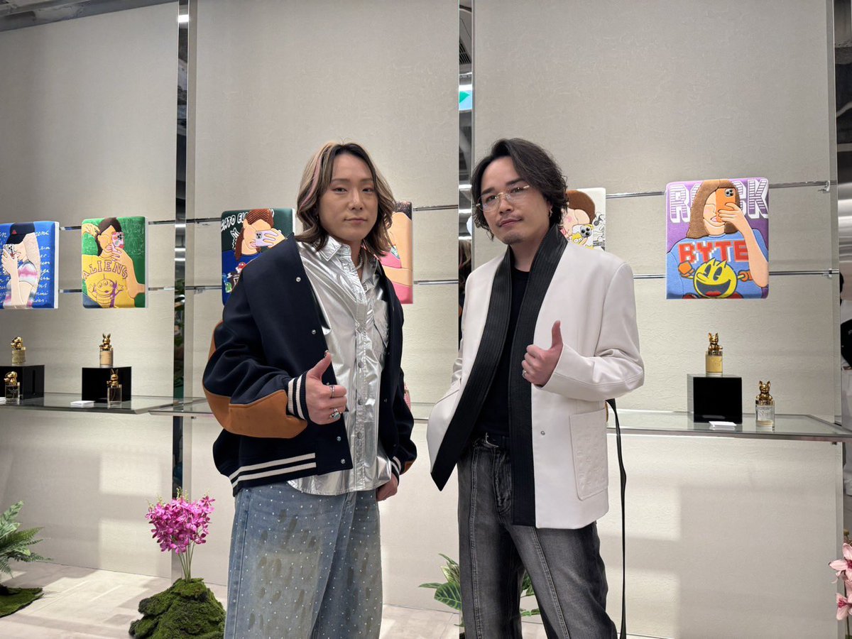 MandR_official_'s tweet photo. 本日、MCMインストアイベント
にお越しいただいた皆様ありがとうございました！✨

MCMの衣装に身を包んだいつもと少し雰囲気の違ったM&amp;Rはいかがでしたか？😌

AGE、サポートGt堀次一輝さんと共に
イベントを盛り上げられて光栄です😊

#MCMJAPAN
#えむあんどあーる https://t.co/KF1uux9ZAL