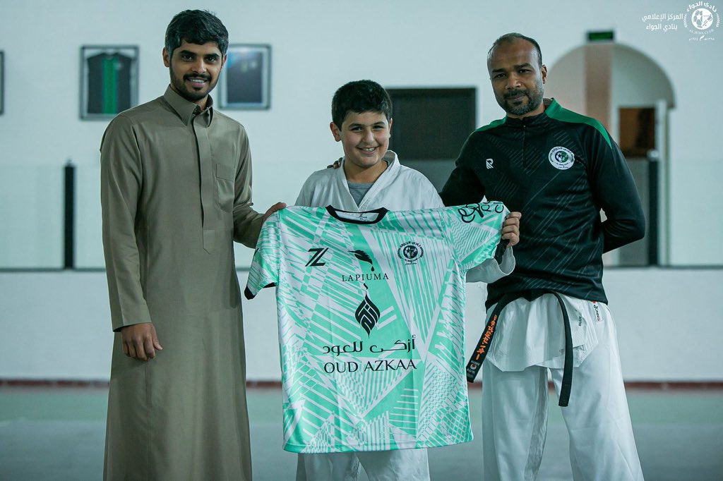 aljewaclub's tweet photo. تكريم لاعبي الكاراتيه المنضبطين خلال شهر يناير، تقديرًا لالتزامهم وانضباطهم في التدريبات. 🥋

#نادي_الجواء | #الألعاب_المختلفة https://t.co/rMTfjf97CE