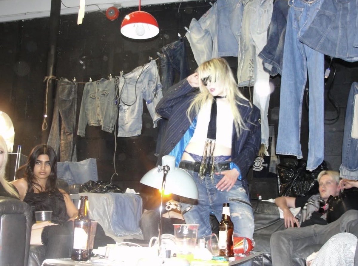 Dorian Electra tweet media