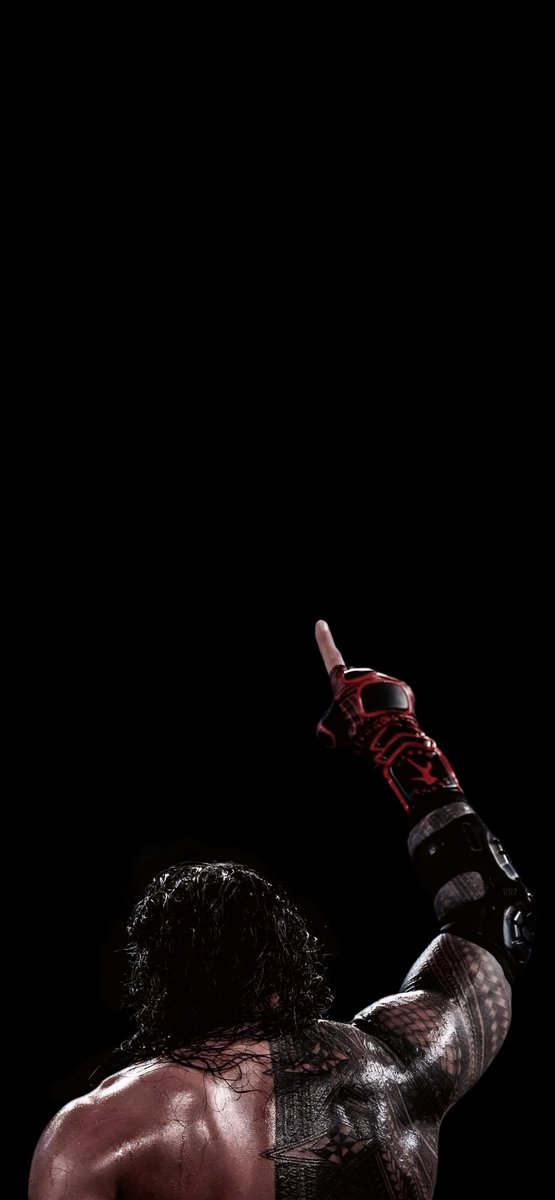 viivaronaldo's tweet photo. ⁴ᵏ The Original Tribal Chief #RomanReigns ☝️ https://t.co/XbdH0oKxUw