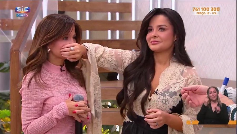 favxmaiara's tweet photo. A Maraisa precisando tomar medidas drásticas kkkkkkkkkkkkkkkkkkkkkkkkkkk https://t.co/0R9VwScQPL