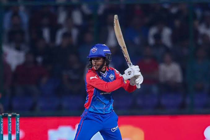 vpy_2711's tweet photo. Jemimah - 57(37).
Wolvaardt - 44(25).
L Lee - 37(30).
Henry - 35*(15).
Shafali - 20(12).

DELHI CAPITALS POSTED 203/4 TOTAL Vs RCB IN FINAL - WHAT A BATTING PERFORMANCE BY DC. 👏
#WPL2026 
#WPLFinal https://t.co/Xu0m0iV5pD