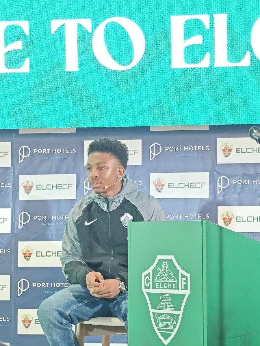 🗣️ Buba: "Más equipos españoles estaban interesados en mí, pero en cuanto escuché que podía ir al Elche no me lo pensé. Esta es mi casa".