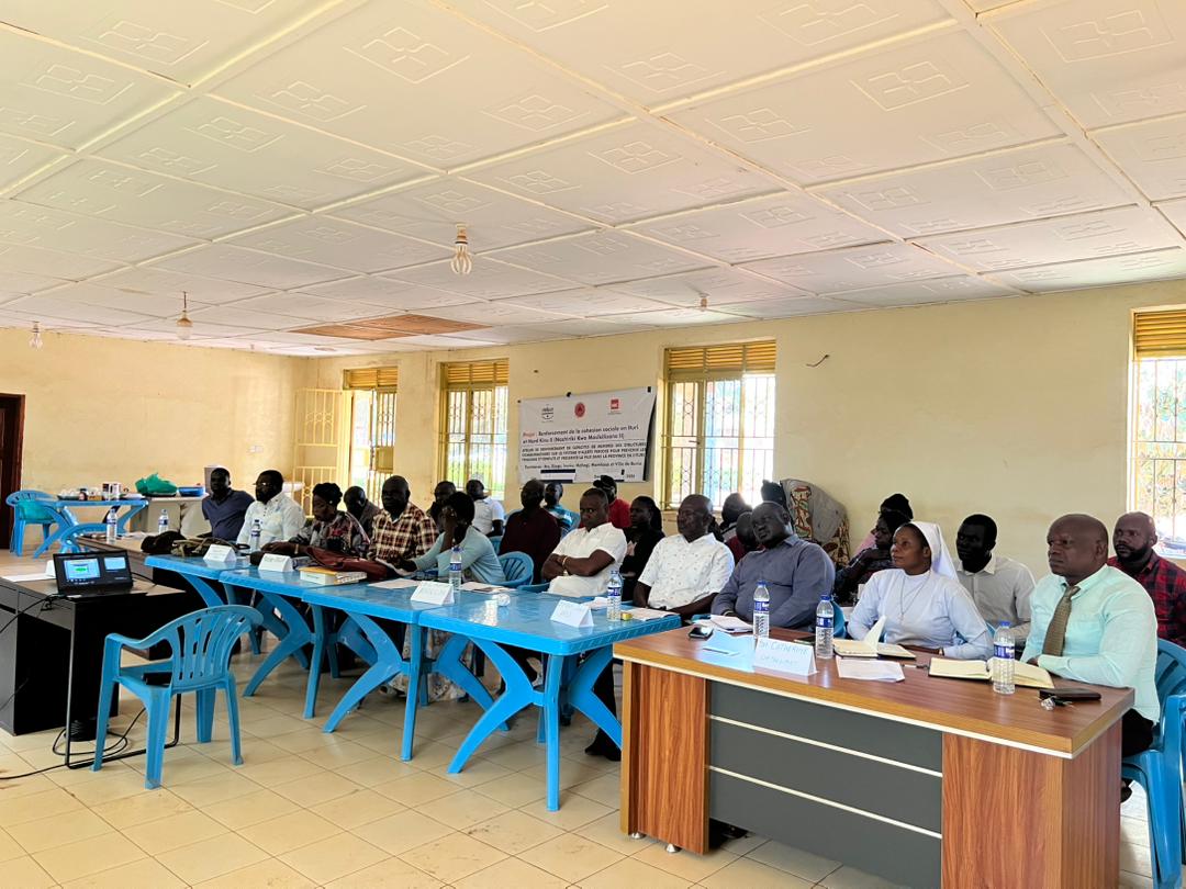 Nashiriki2's tweet photo. Ituri – Mambasa
Face aux risques de tensions communautaires, le renforcement des capacités locales reste essentiel pour préserver la paix et la cohésion sociale. https://t.co/oJGuSGbiUv