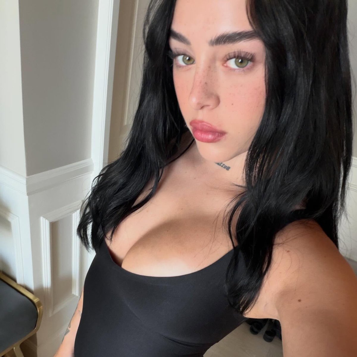 Residentt4's tweet image. Orden de las mejores novias de Lamine Yamal:

1. Nicki Nicole
2. Alex padilla
3. Anna Gegnoso
4. Fati Vázquez