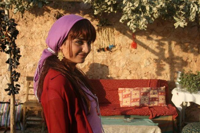 Alceros's tweet photo. Ay lav yu filminde İbrahim, güzelim Zişan varken Jessica'yi seçiyor. 
avel ibrahim https://t.co/7zpsyre7U5
