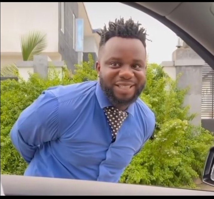 Dimax256's tweet image. Which statement makes you happy the most?

❤️ I love you  
👍 Come over  
🙏🏼 food is ready 
😂 you have received