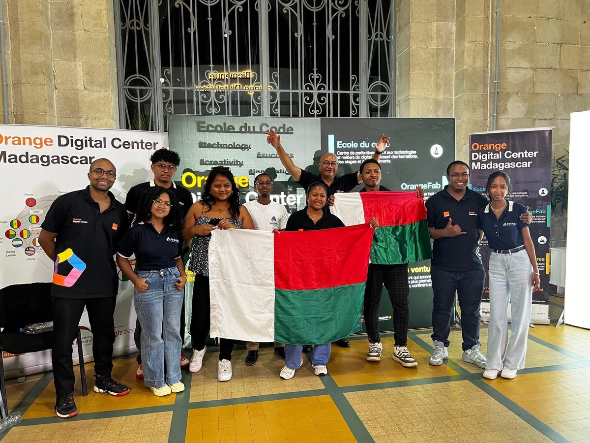 Orange Madagascar tweet media