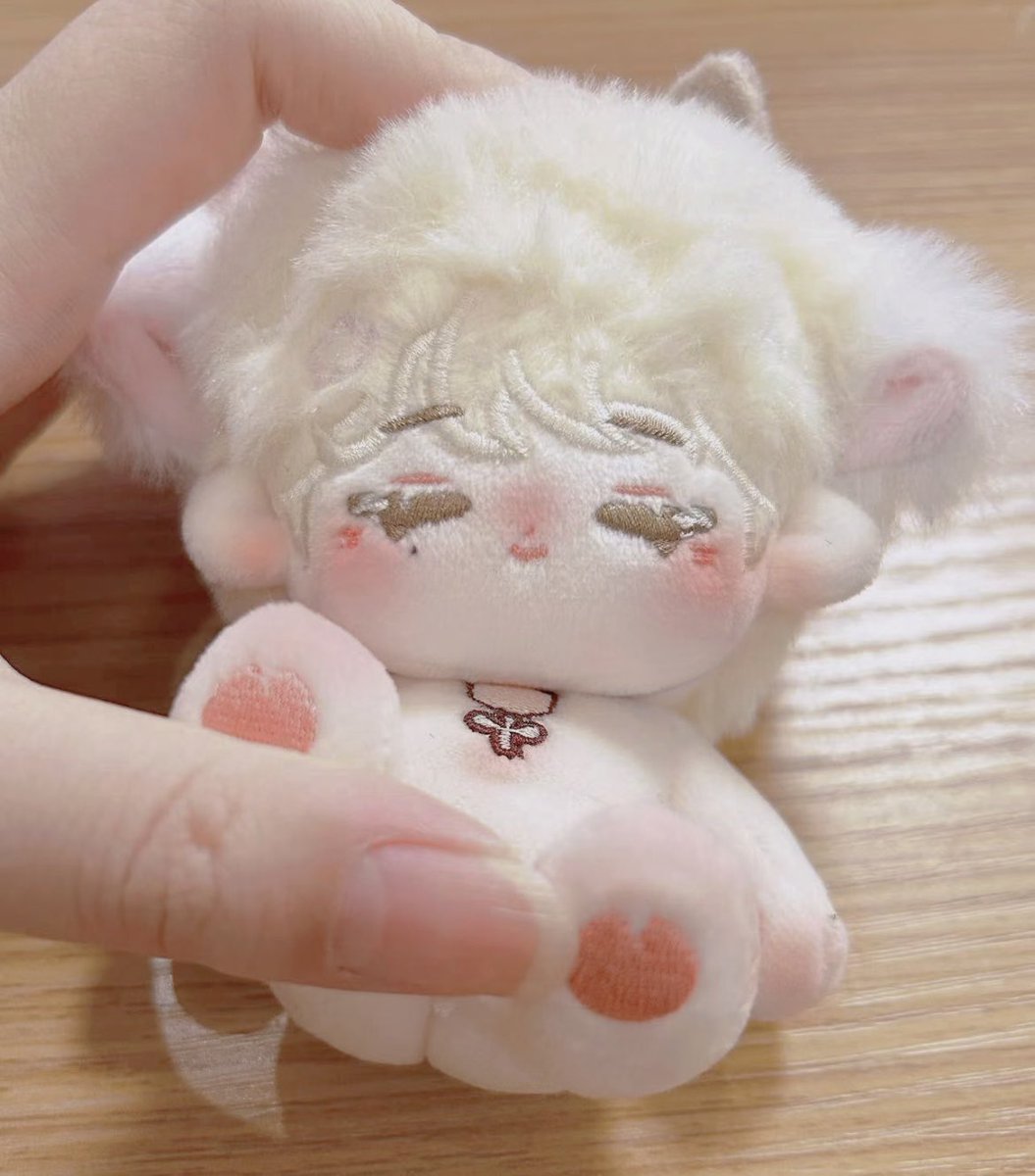 ralla_GO's tweet photo. 기다리던 둘째 인형!!!  곧 공구하신다며..🥹
(허락 다 받았고 오픈 만 오매불망 중입니다)
2월 말…? 그 쯤.. 정확한 날짜 안 정해졌습니다 https://t.co/npqEC8A7Nz
