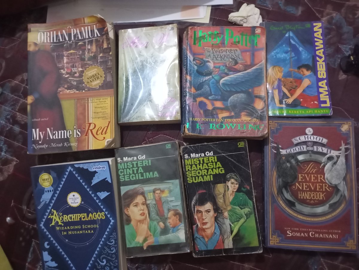 wts

Novel Archipelagos - 40k
Novel my name is red - 30k
School for good and evil - 30k
Dari jendela SMP - 10k
Misteri cinta segi 5 - 20k
Komik taste like a cherry - 25k
Harry Potter 30k

• very good condi, kolpri
• co 🍊
• dom jateng

wts beli wtb novel, komik preloved