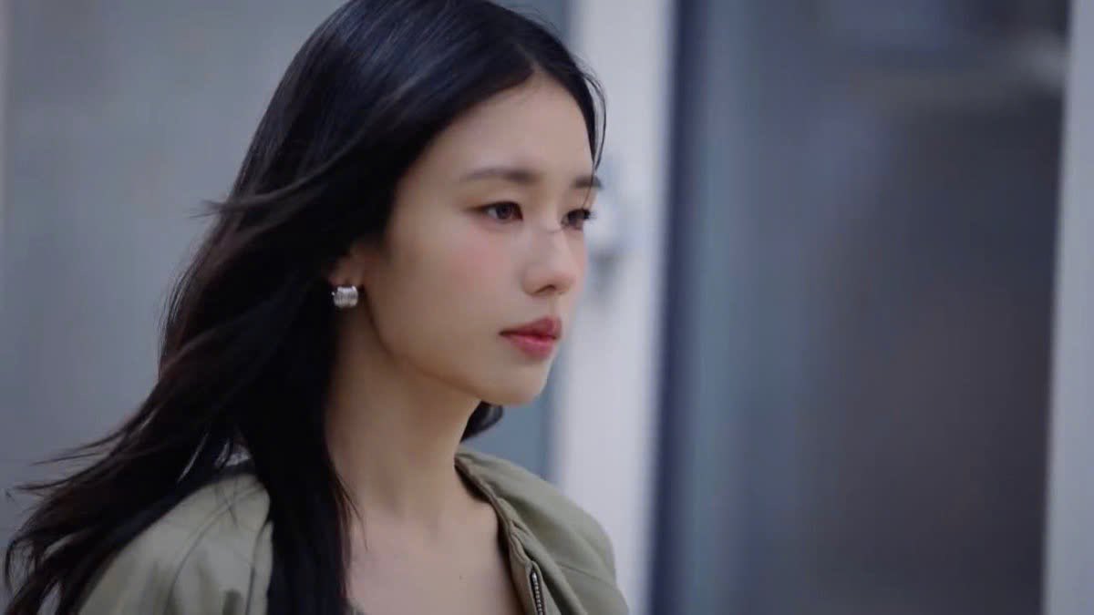 She 🤍🤍🤍

#ahneunjin