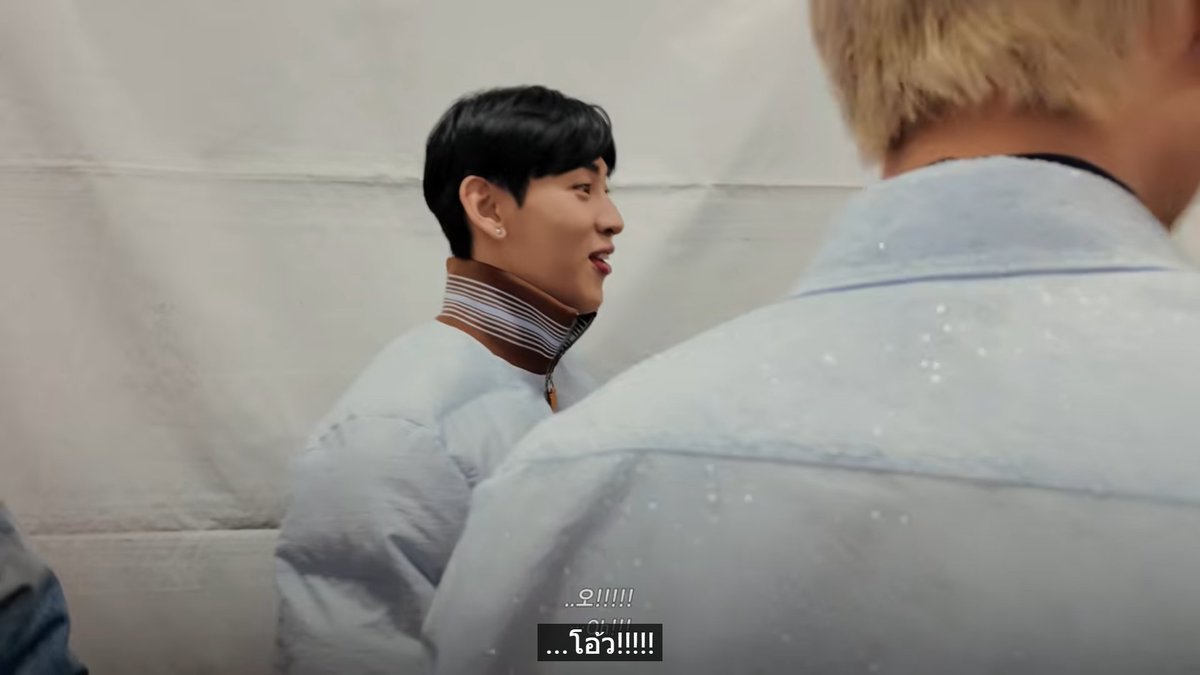 เอ็นดูคำแนะนำจากเพื่อน ๆ นายแบบ อ้วงถึงกับร้อง โอ้ว!!!!! 🤣🤣🤣
#BamBam #뱀뱀 <a href="/BamBam1A/">BamBam</a>
 #LVMenFW26 #LouisVuitton 
#BamBamxLVMenFW26