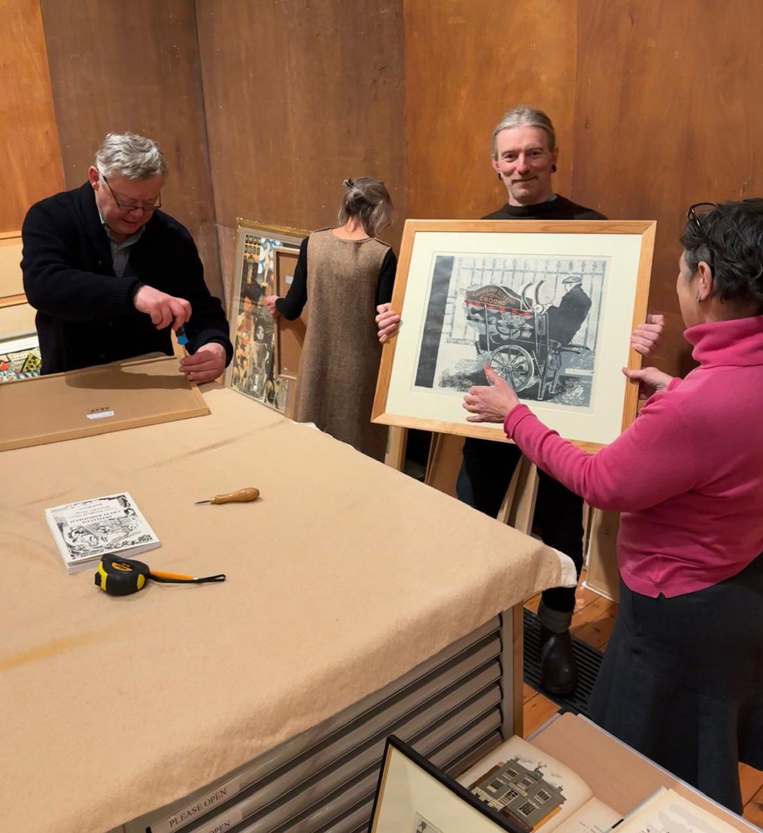 FryArtGallery tweet media